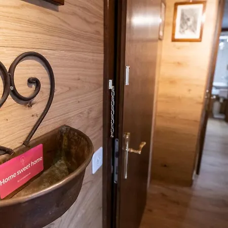 De Montagne, Idealement Situe Apartment