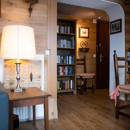 De Montagne, Idealement Situe Apartman *