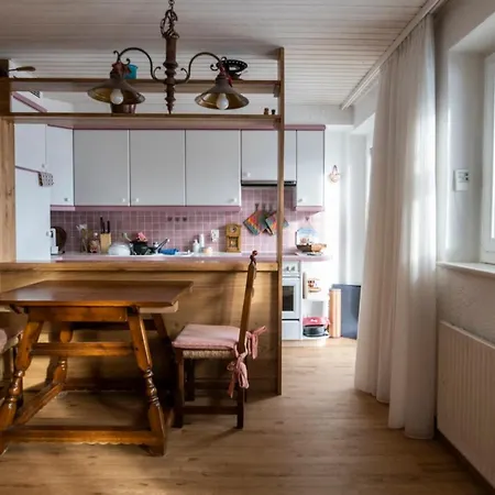 De Montagne, Idealement Situe Apartman